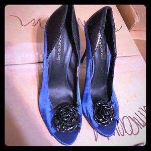 Black & Blue Steve Madden Pumps!